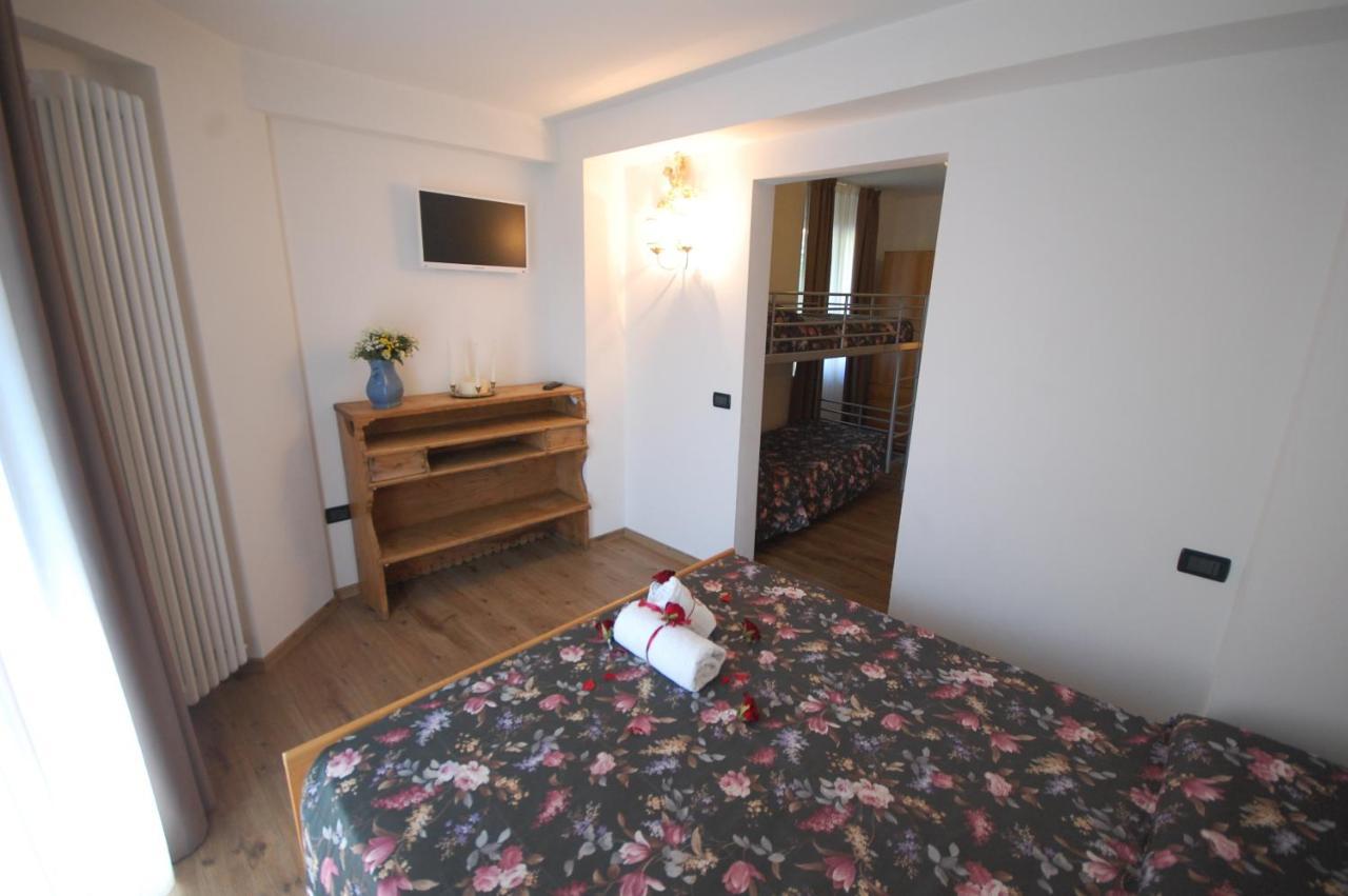 Chalet Fiocco Di Neve Pinzolo Phòng bức ảnh