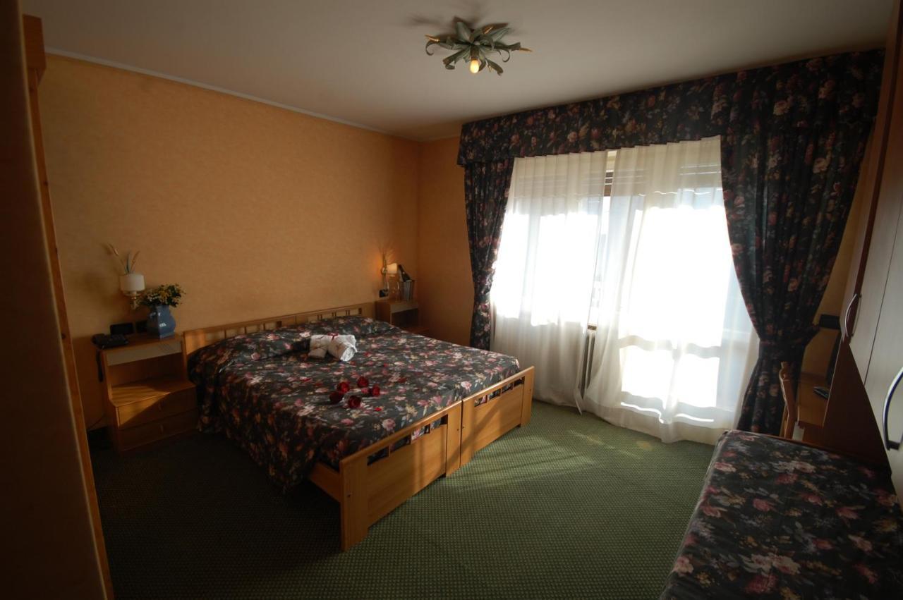 Chalet Fiocco Di Neve Pinzolo Ngoại thất bức ảnh