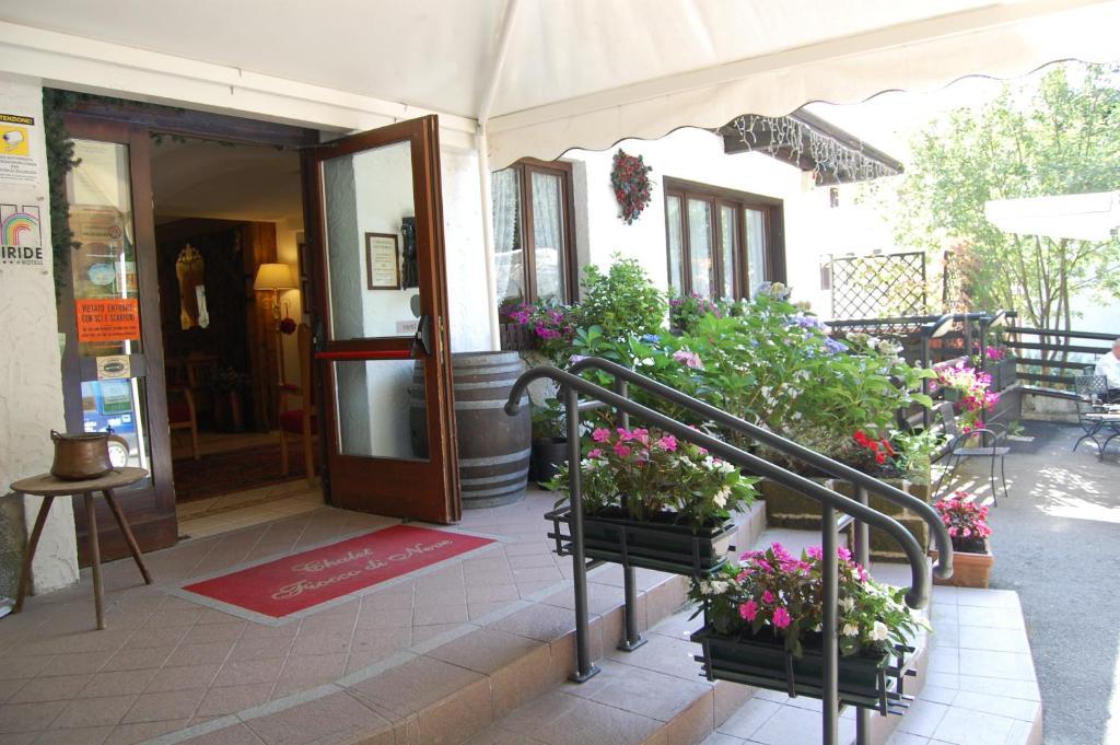 Chalet Fiocco Di Neve Pinzolo Ngoại thất bức ảnh